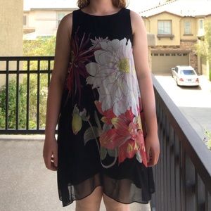 Max Studio Black w/ Flower Pattern Dress